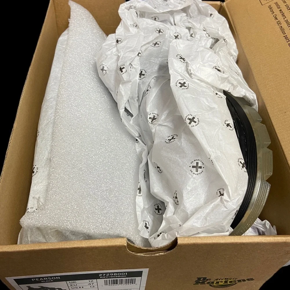 Dr. Martens Pearson Unisex Black Chunky Buckle Sandals NWT​ - Picture 7 of 11